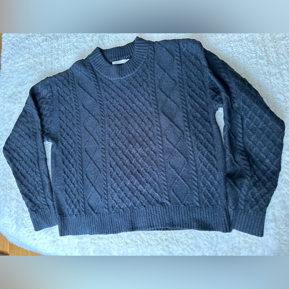 Esqualo Women’s Cable Knit Sweater in black